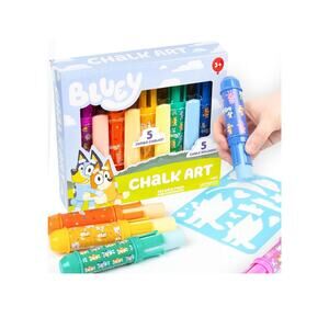 Bluey Jumbo Chalk Set 5 Holders & 5 Jumbo Chalk Sticks With Stencil - NEW IN BOX